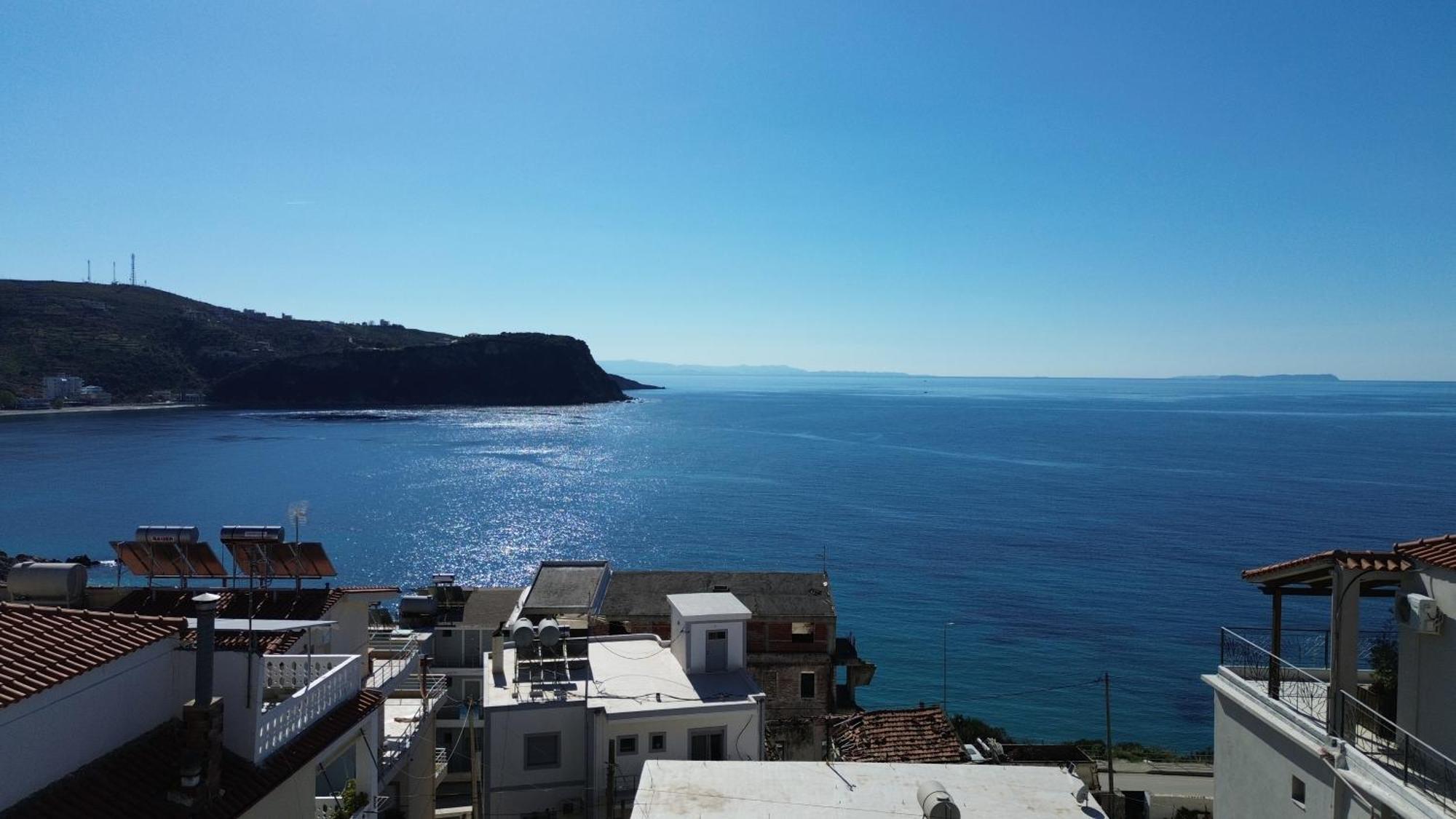 Jon Rooms Himare Esterno foto