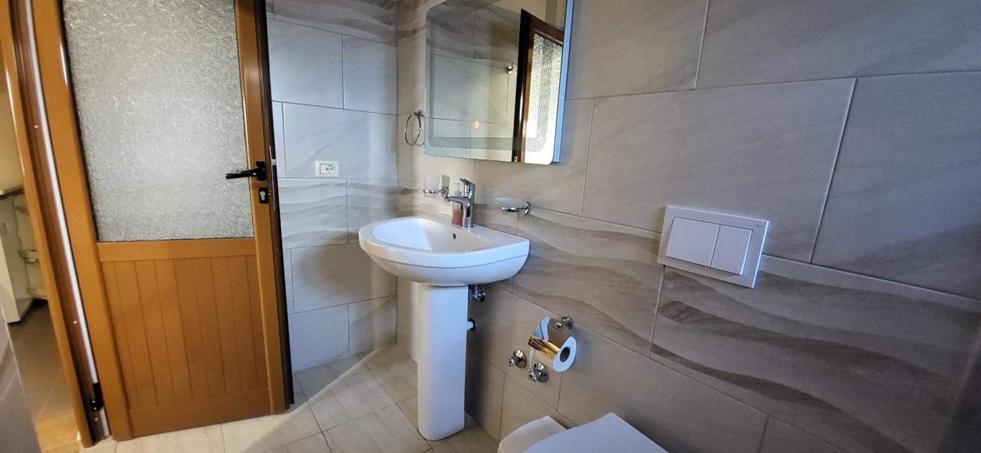 Jon Rooms Himare Esterno foto