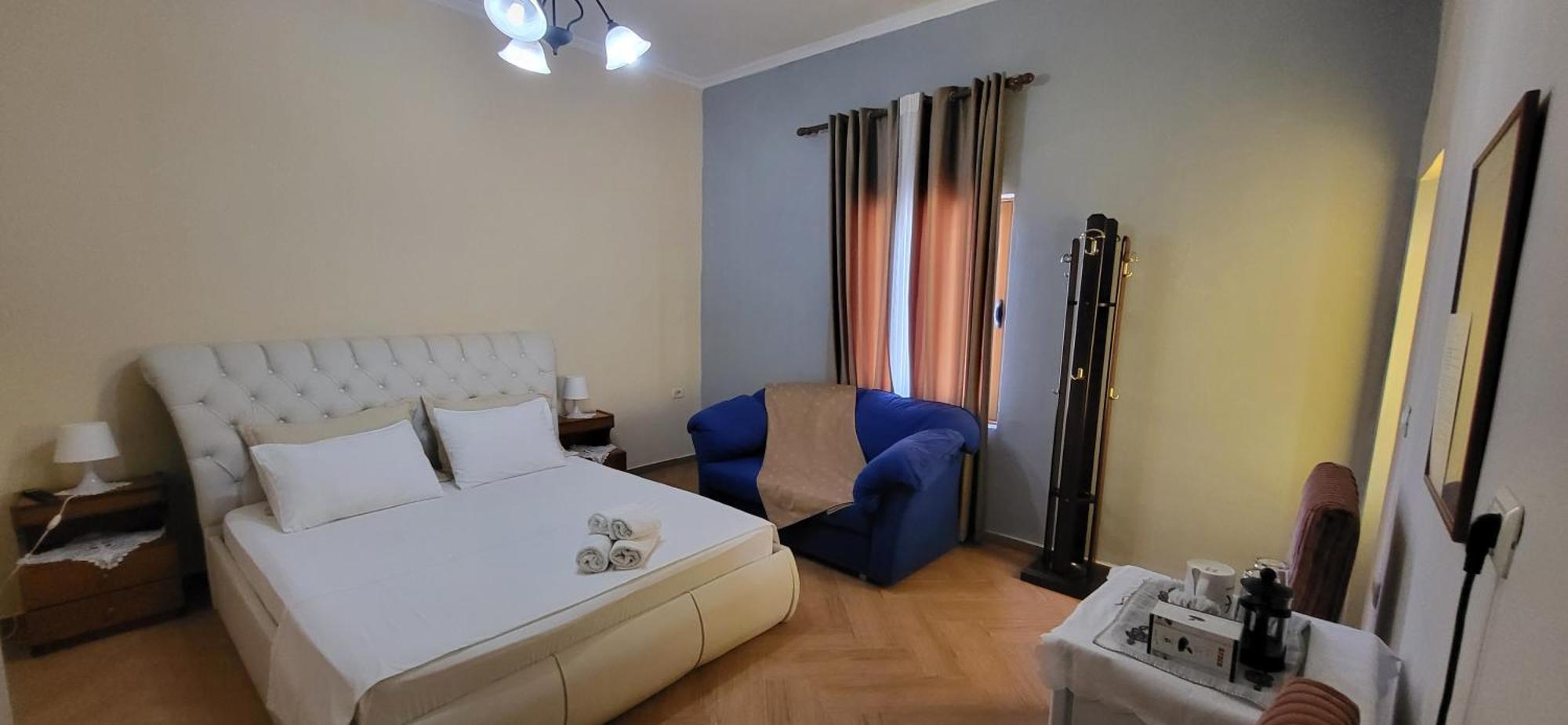 Jon Rooms Himare Esterno foto